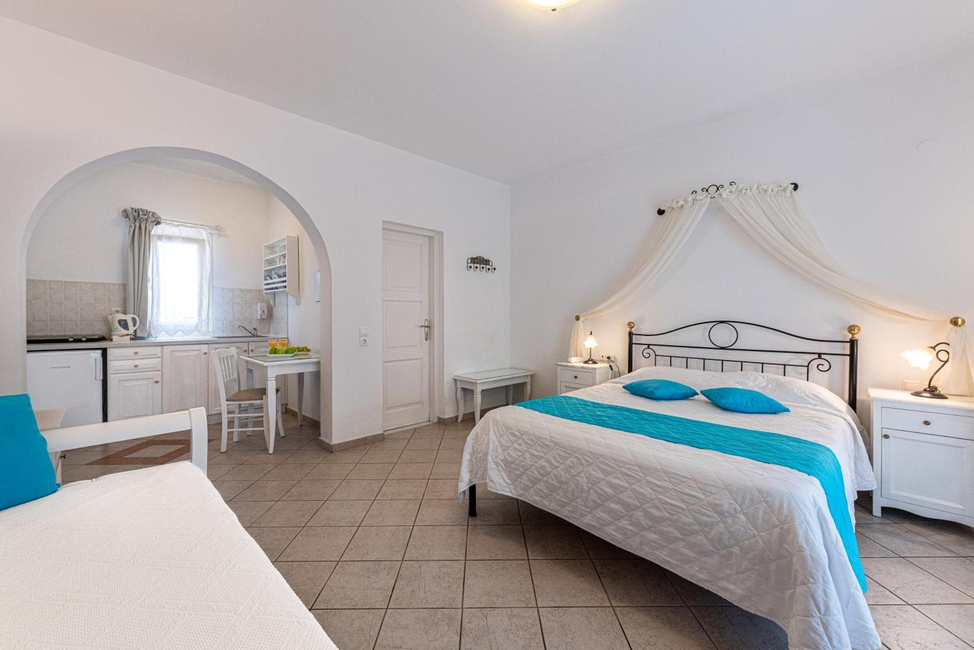 Reverie Santorini Hotel Фиростефани Экстерьер фото
